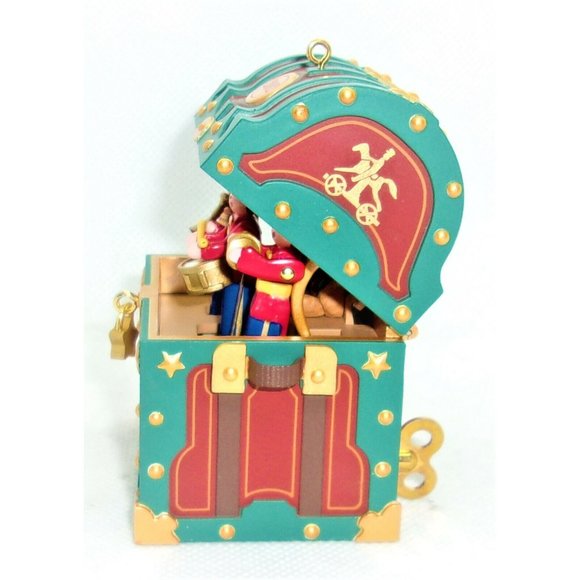 Hallmark Keepsake Ornament "Merry Music Markers" 2002 - Tested - Works - Picture 3 of 10